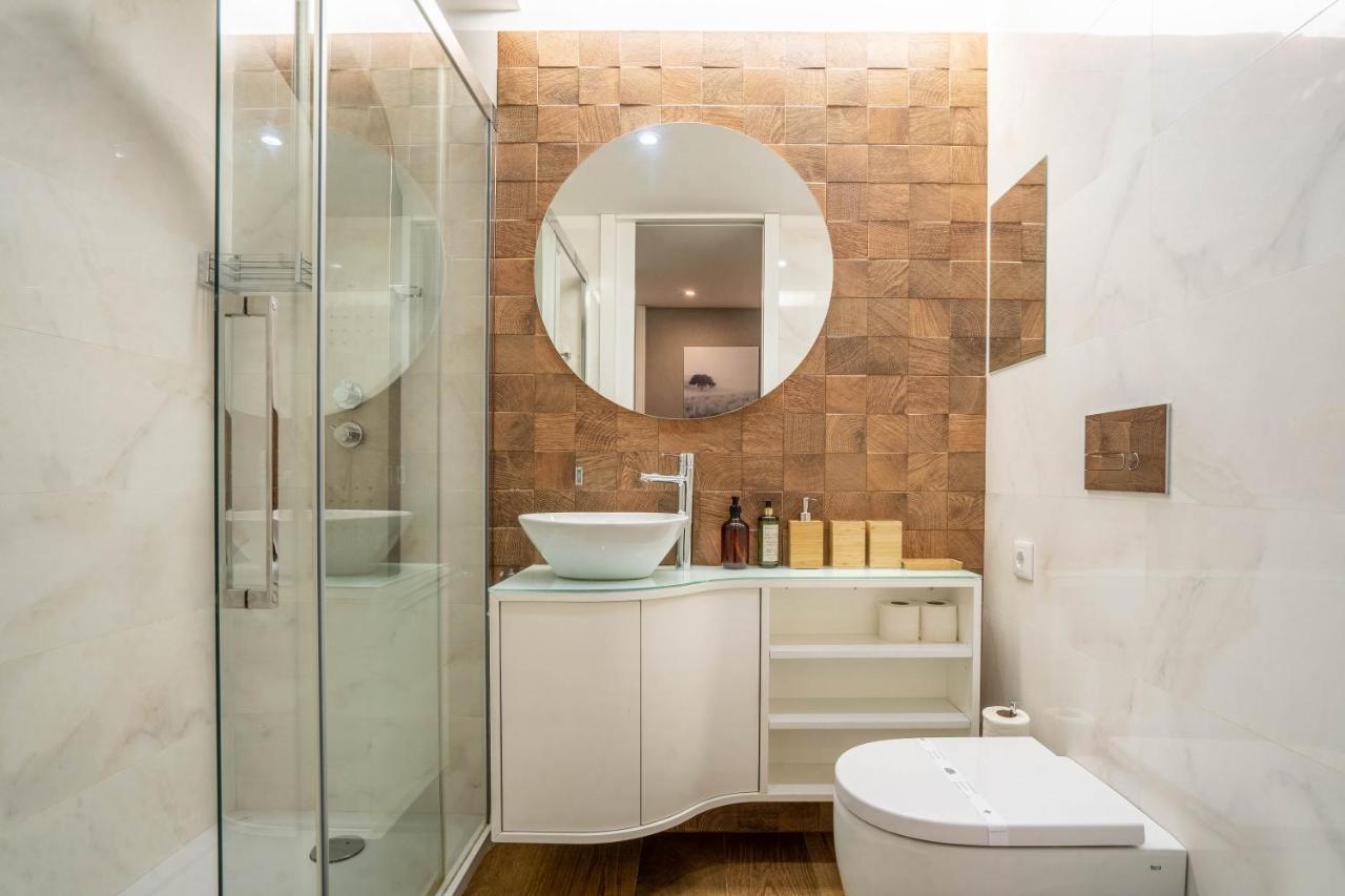Joao IV Jewel Retreat By Lovelystay Porto Bagian luar foto